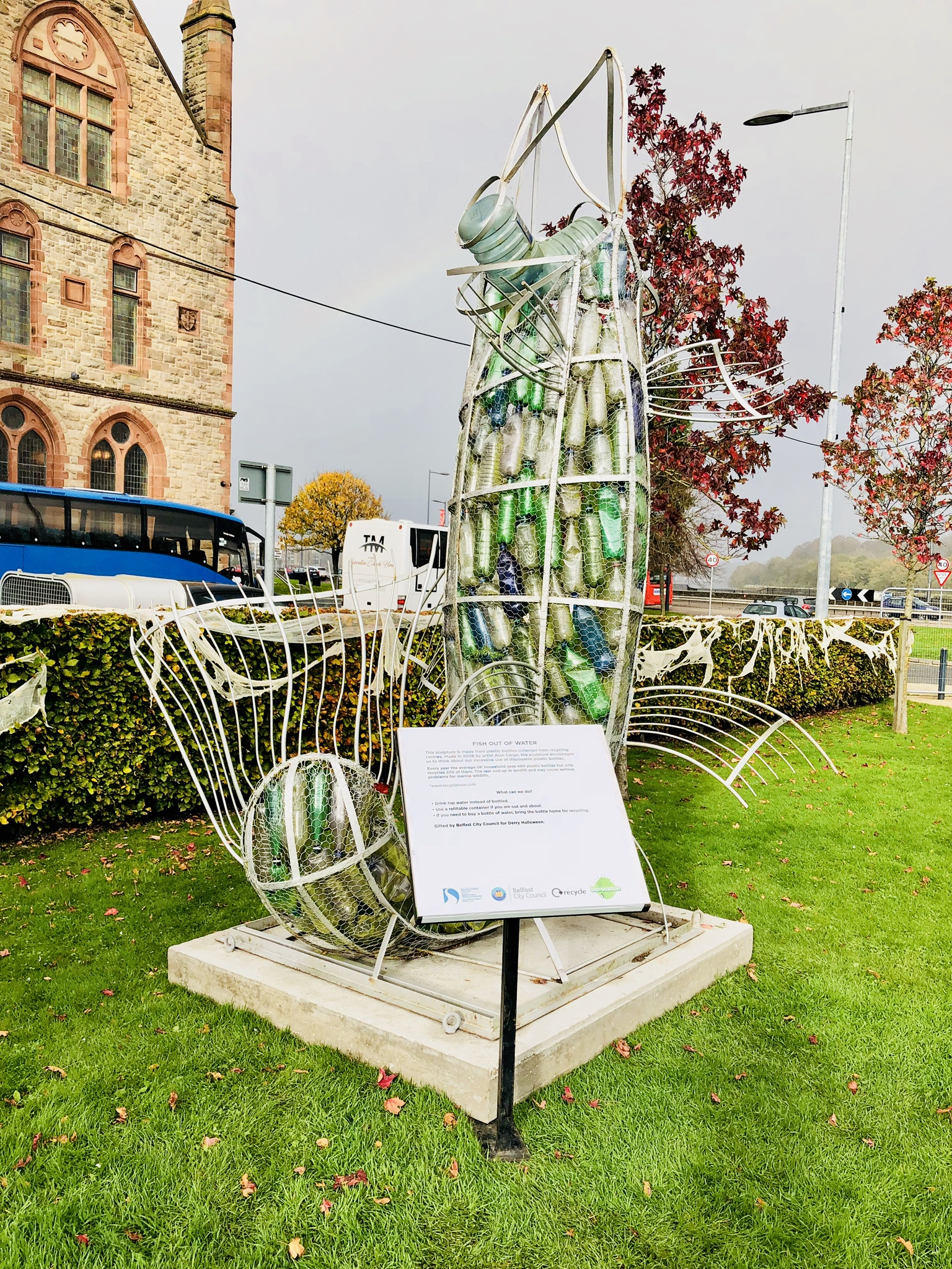 Statue recycling Derry street art